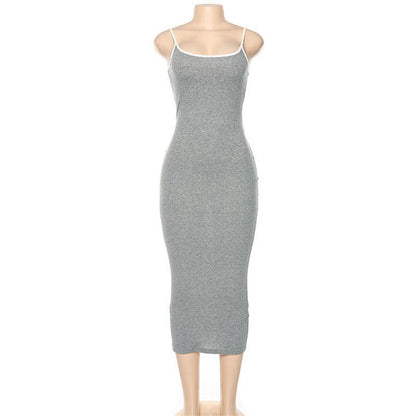 SVCD000040 Women's dress with contrasting colors, halter tops, revealing backpacks and hips, and a slim fit