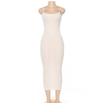 SVCD000040 Women's dress with contrasting colors, halter tops, revealing backpacks and hips, and a slim fit